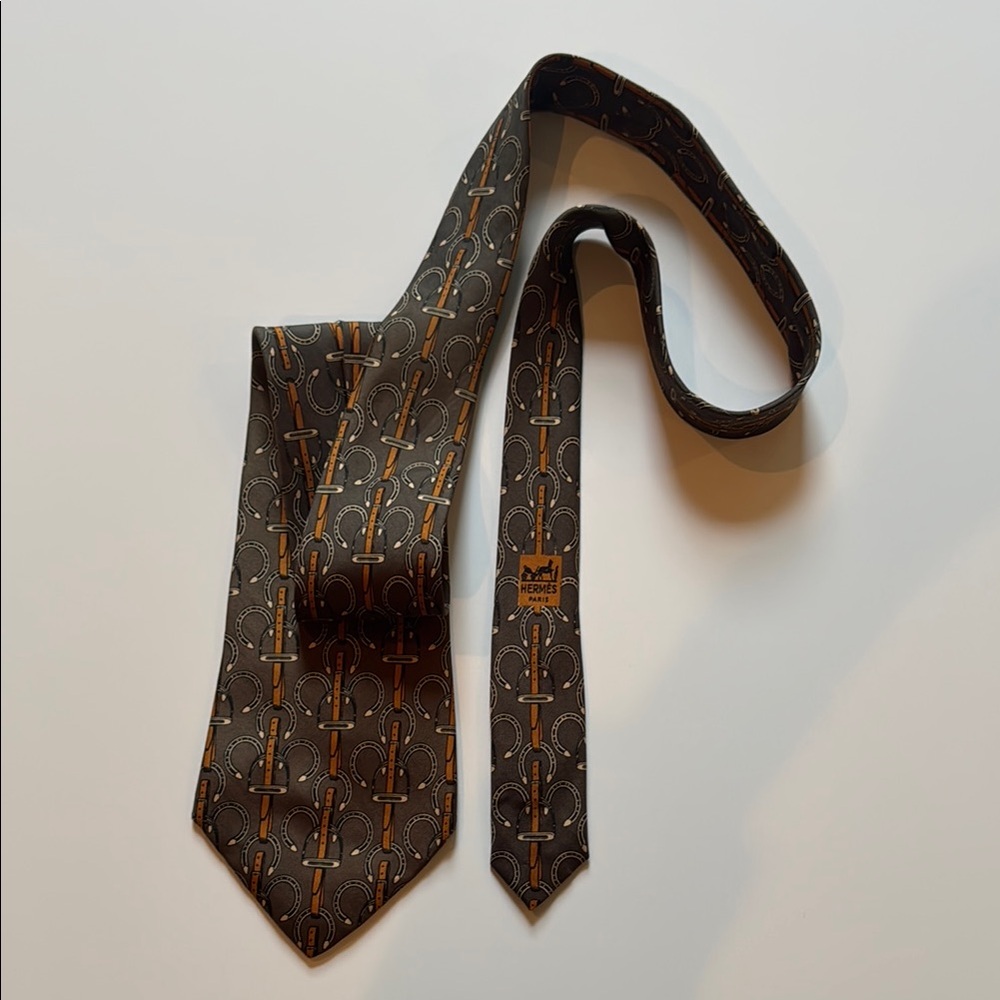 Vintage Hermes Brown and Gold Patterned Tie